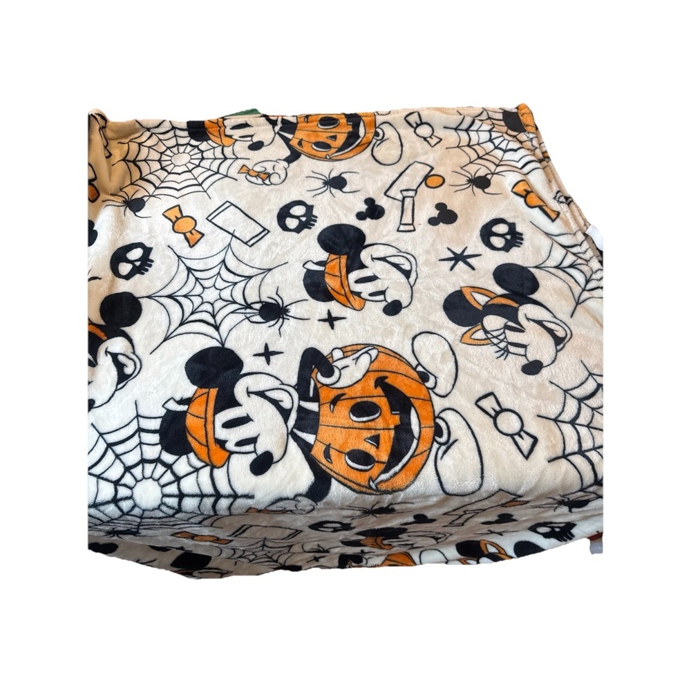 Disney Halloween Mickey Minnie Pumpkin Soft Throw Blanket 50"x70" Spider Skull